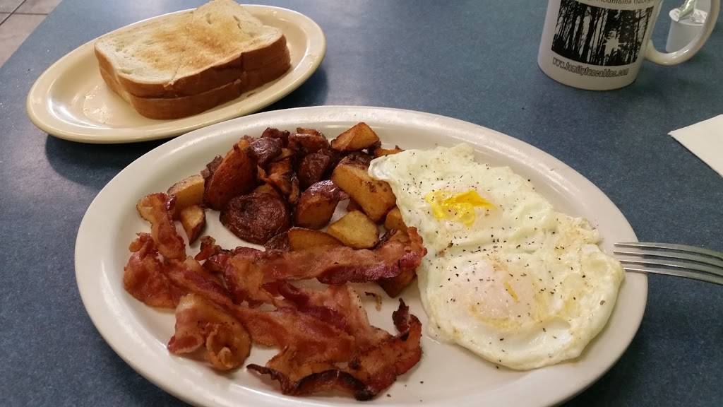 P Js Diner Inc | restaurant | 870 Saxon Blvd, Orange City, FL 32763, USA | 3865327100 OR +1 386-532-7100