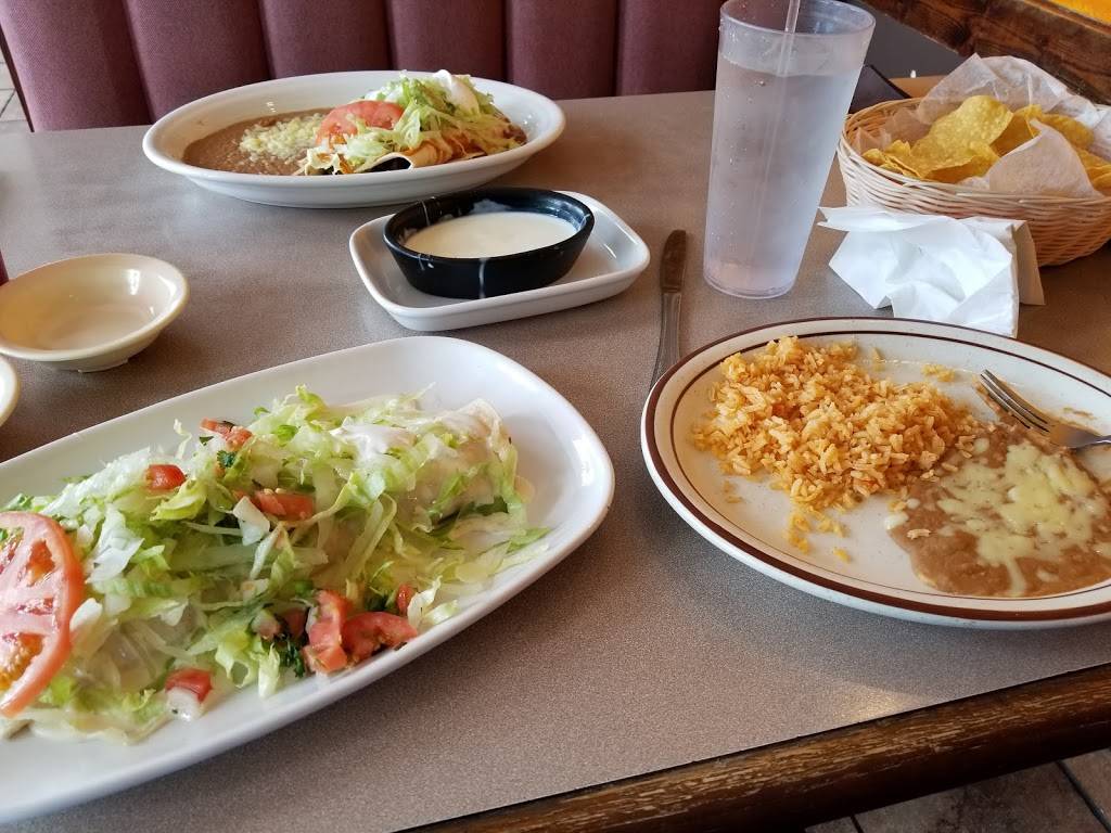 La Carreta | restaurant | 195 Cooper Creek Dr, Mocksville, NC 27028, USA | 3367531224 OR +1 336-753-1224