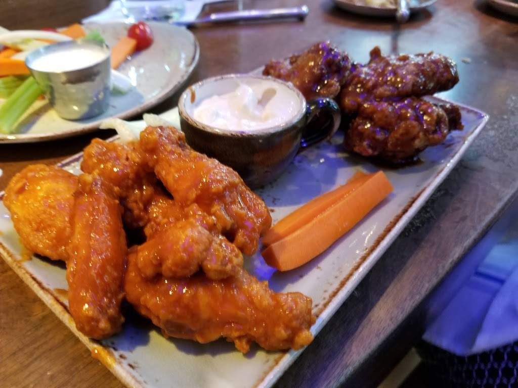 The Roost | restaurant | Topnotch Resort, 4000 Mountain Rd, Stowe, VT 05672, USA | 8022536471 OR +1 802-253-6471