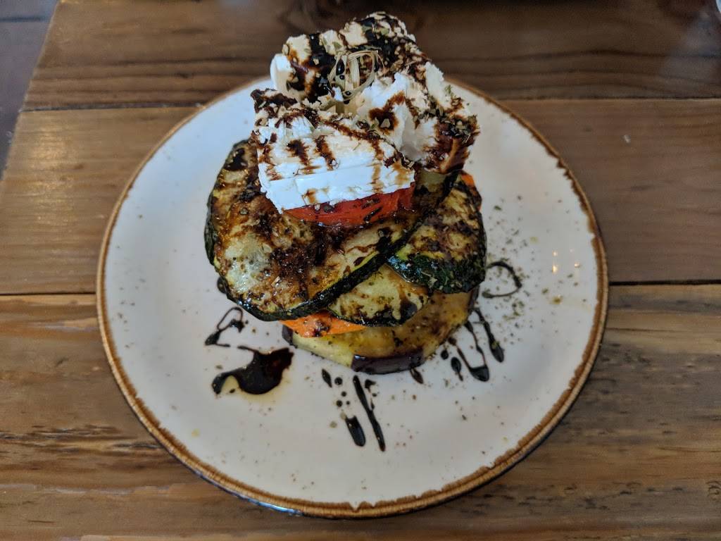 Greek On Cary | restaurant | 3107 W Cary St, Richmond, VA 23221, USA | 8042577277 OR +1 804-257-7277