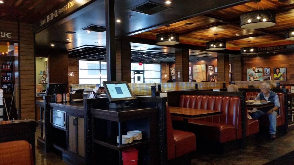 Lucille’s Smokehouse BBQ | restaurant | 6257 E 2nd St, Long Beach, CA 90803, USA | 5624347427 OR +1 562-434-7427