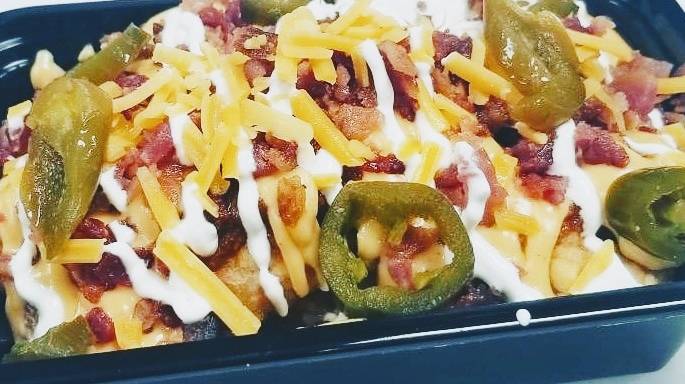 Cheesy Street Grill Wellesley | restaurant | 900 Worcester St, Wellesley, MA 02482, USA | 7814893187 OR +1 781-489-3187