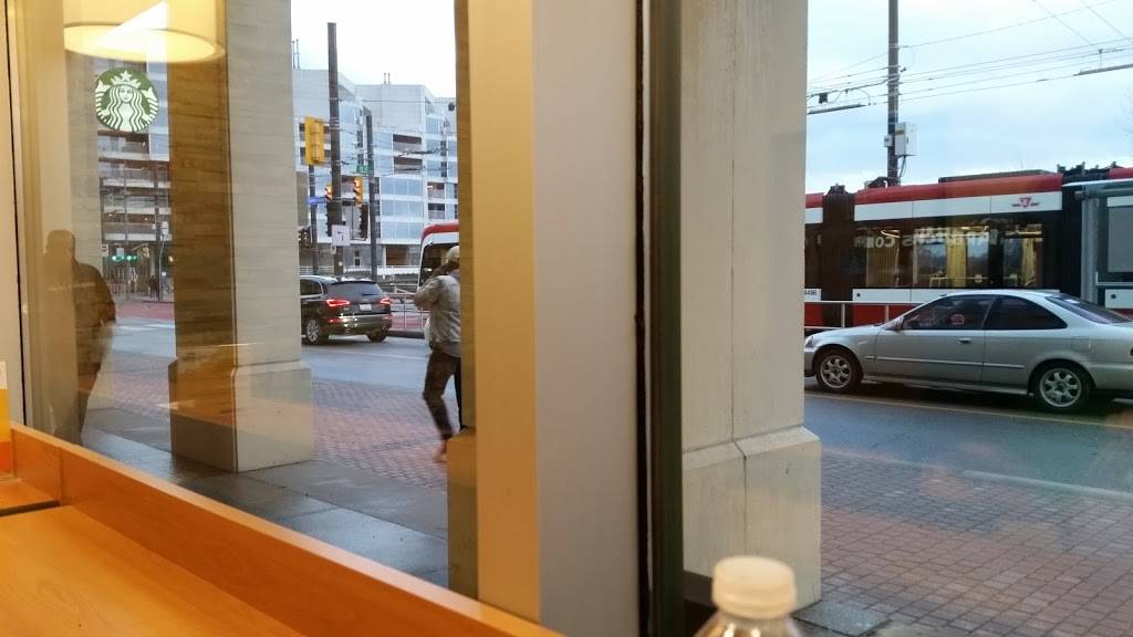 Subway | restaurant | 88 Queens Quay W, Toronto, ON M5J 0B8, Canada | 4166076666 OR +1 416-607-6666