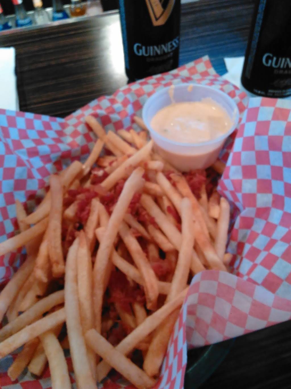 The Eagles Nest Rockin Country Bar | restaurant | 1723 Parkview Dr, Chesapeake, VA 23320, USA | 7574209191 OR +1 757-420-9191