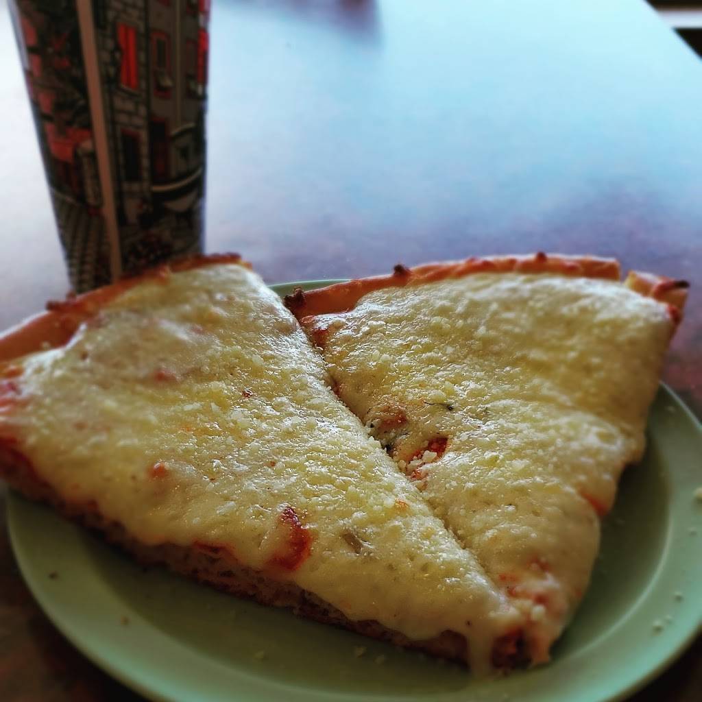 Franks Pizza | restaurant | 14 Eisenhower Pkwy, Roseland, NJ 07068, USA | 9734038070 OR +1 973-403-8070