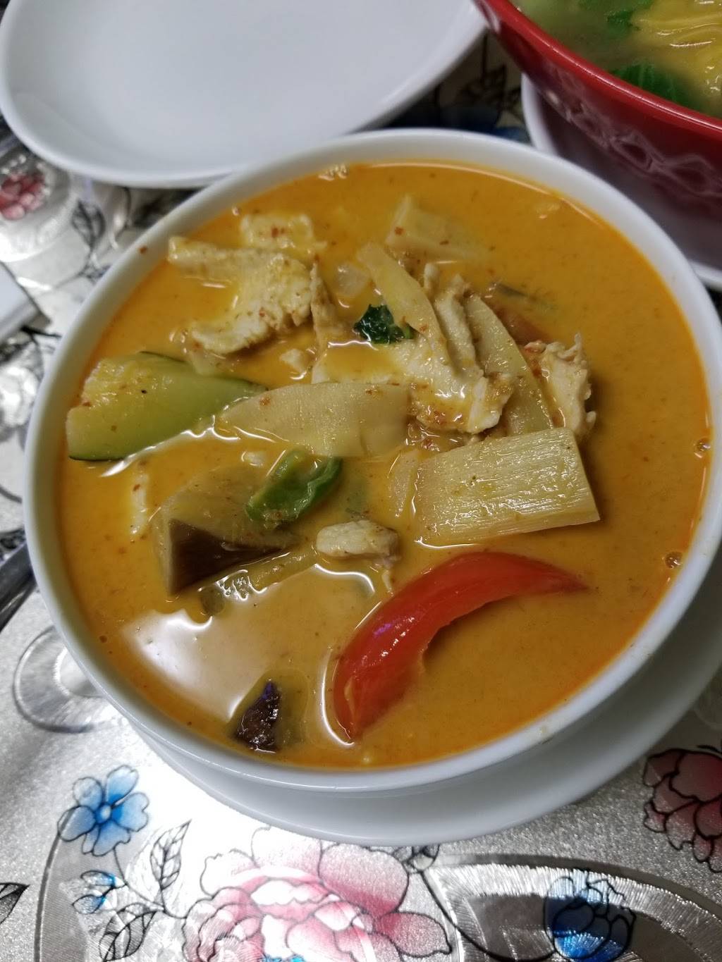 Tasty Thai Cafe | cafe | 15456 Devonshire St, Mission Hills, CA 91345, USA | 8188948321 OR +1 818-894-8321