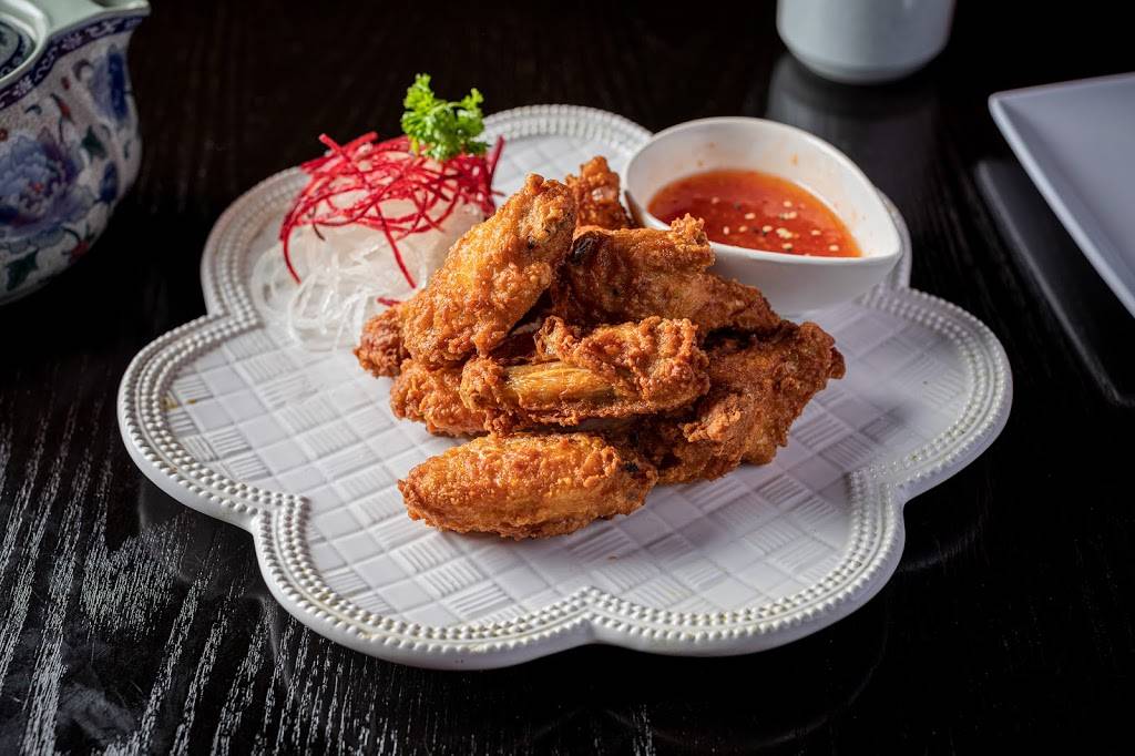 Sakura | meal delivery | 2507 W Fullerton Ave, Chicago, IL 60647, USA | 7737724412 OR +1 773-772-4412