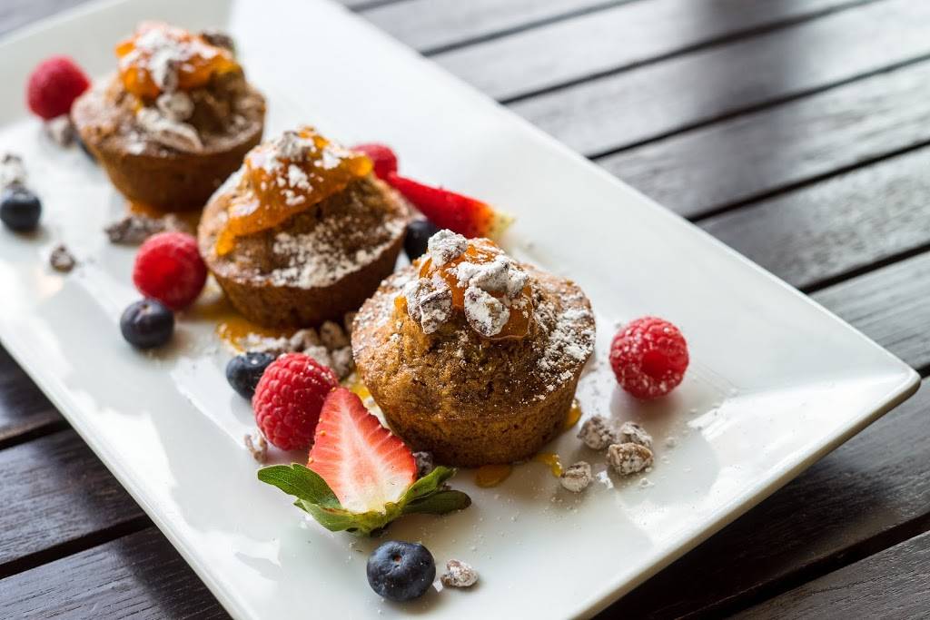 Oz Restaurant & Bar | restaurant | 2950 Clarendon Blvd, Arlington, VA 22201, USA | 7036640693 OR +1 703-664-0693