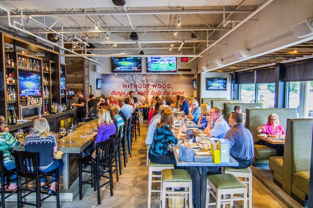 Red Door Woodfired Grill | restaurant | 11851 Roe Ave, Leawood, KS 66211, USA | 9132274959 OR +1 913-227-4959