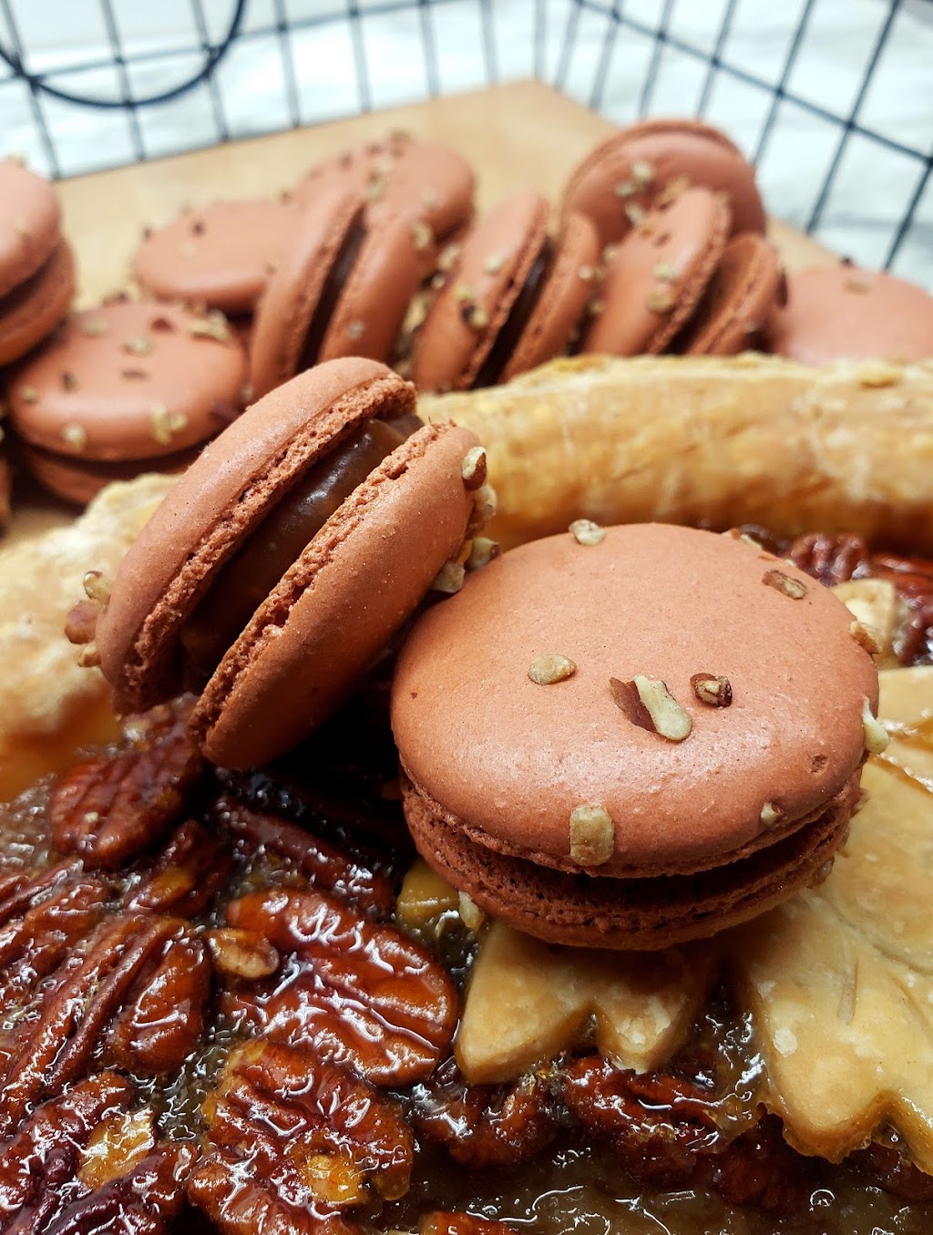 Moonside Macaron | bakery | 102 W Main St, Eagle Lake, TX 77434, USA | 9792344080 OR +1 979-234-4080