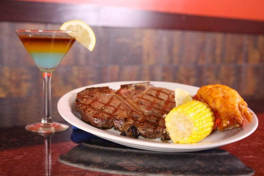 Starters Bar and Grill Midtown | restaurant | 4501 Woodward Ave, Detroit, MI 48201, USA | 3138313100 OR +1 313-831-3100