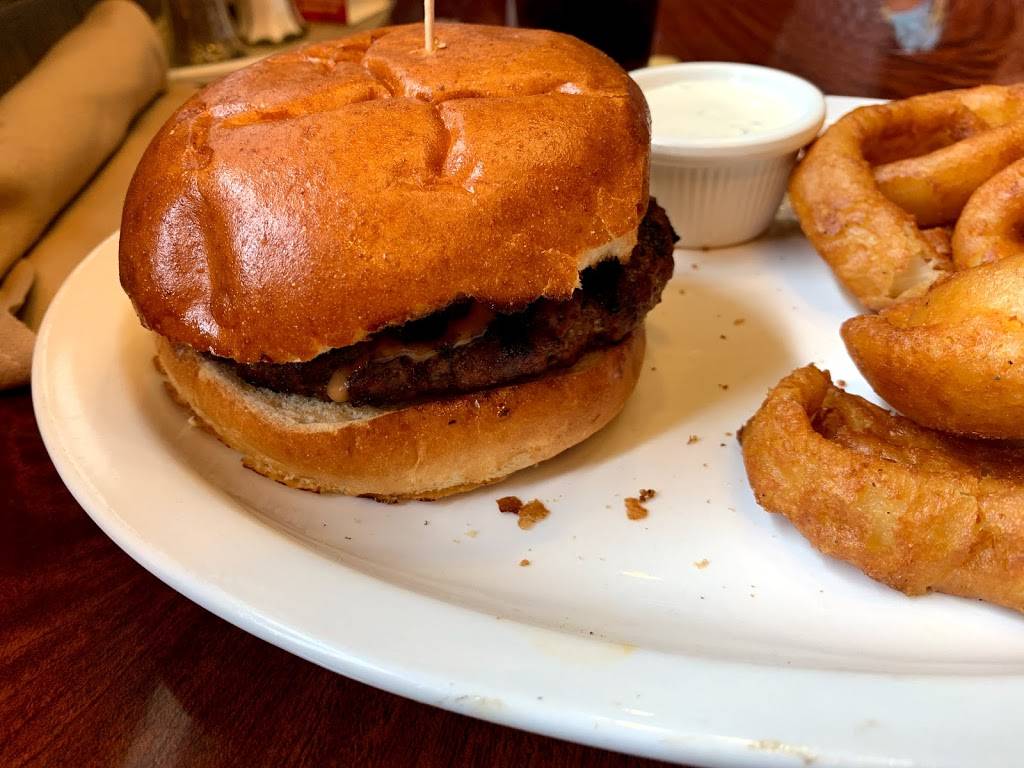 Flames Restaurant and Tap House | restaurant | 13434 Lincoln Way, Auburn, CA 95603, USA | 5307454242 OR +1 530-745-4242