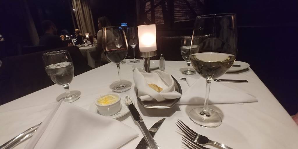 Ruths Chris Steak House | restaurant | 8330 Riverside Pkwy, Tulsa, OK 74137, USA | 9189958600 OR +1 918-995-8600