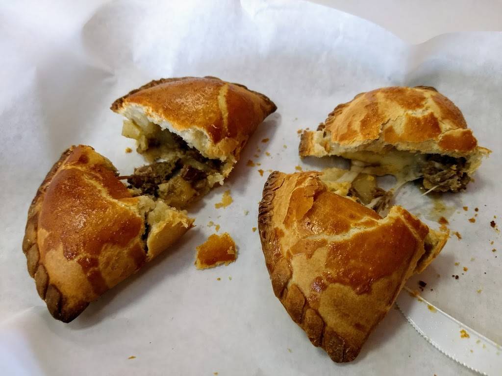 Savory Crust Gourmet Empanadas | restaurant | 7180 Dempster Street, Morton Grove, IL 60053, USA | 8474232273 OR +1 847-423-2273