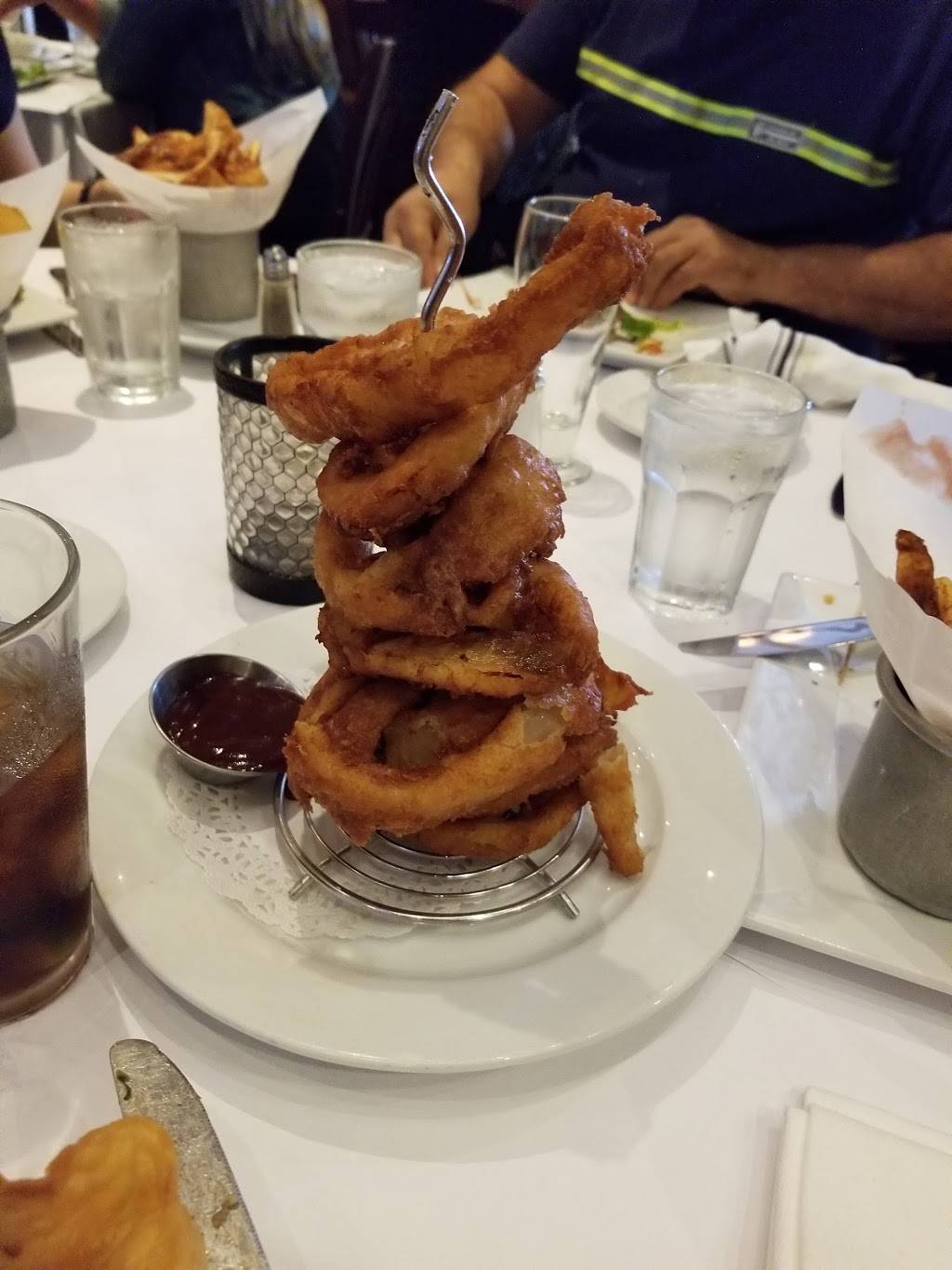 Donovans | restaurant | 21416 41st Ave, Bayside, NY 11361, USA | 7184235353 OR +1 718-423-5353