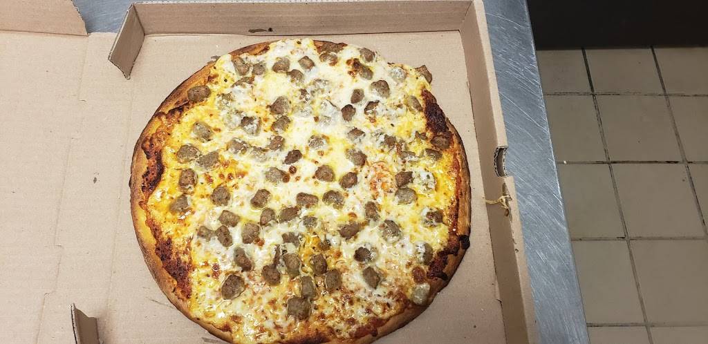 Pool n pints | restaurant | 8 Aberdeen shopping plz, Aberdeen, MD 21001, USA | 4103066021 OR +1 410-306-6021