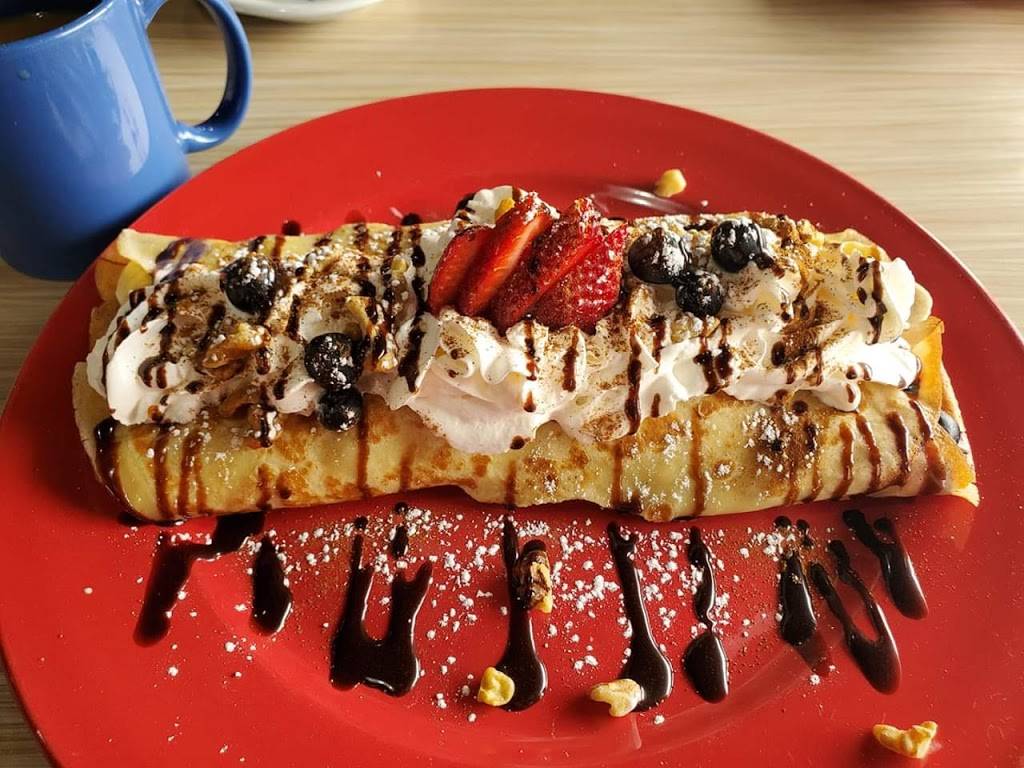 Devollis Famous Omelettes | restaurant | 5275 Walker Rd, Oldcastle, ON N0R 1L0, Canada | 5197377011 OR +1 519-737-7011