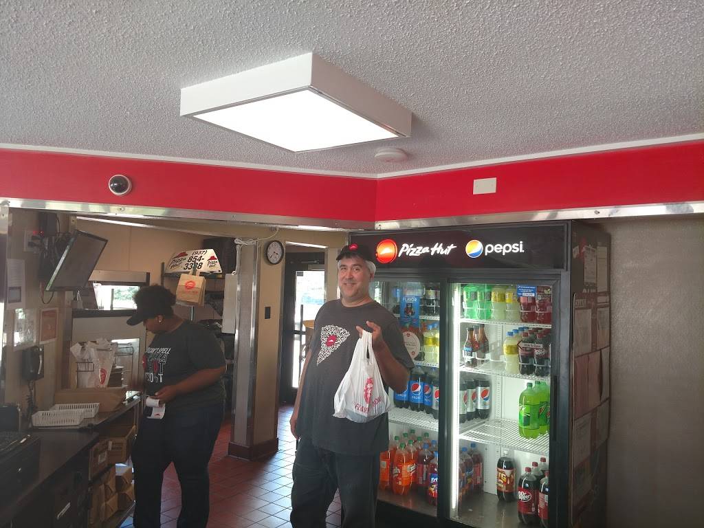 Pizza Hut | restaurant | 1000 E Main St, Trotwood, OH 45426, USA | 9378543388 OR +1 937-854-3388