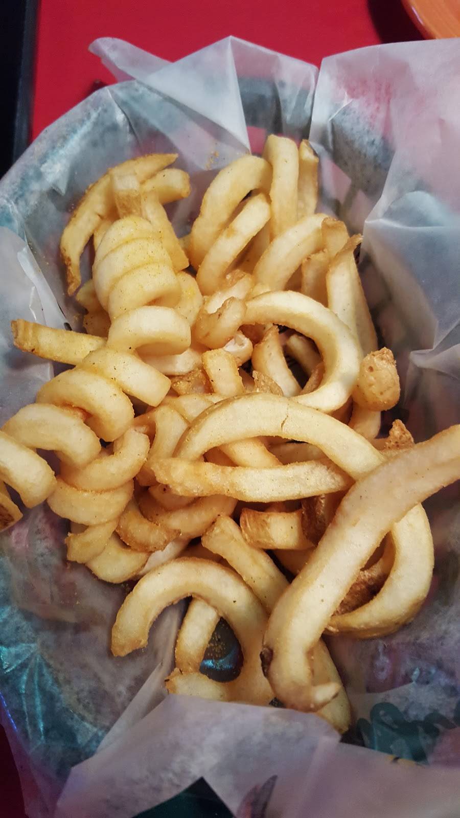 Buffalos | restaurant | 12035 GA-92, Woodstock, GA 30188, USA | 7705919464 OR +1 770-591-9464