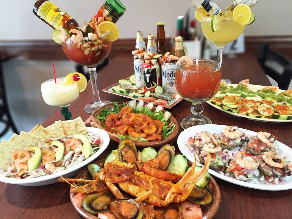 El Tecolote Restaurant | restaurant | 3519 W 26th St, Chicago, IL 60623, USA | 7732771490 OR +1 773-277-1490