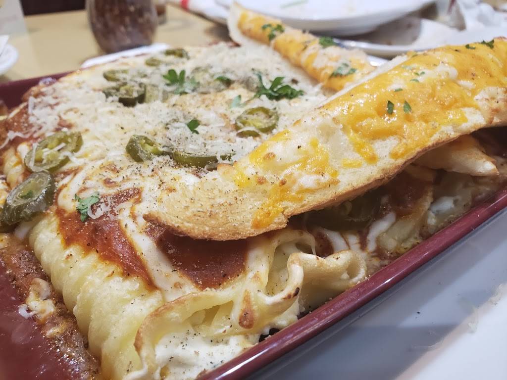 Boston Pizza | restaurant | 180 Bell Blvd, Belleville, ON K8P 5L2, Canada | 6139662444 OR +1 613-966-2444