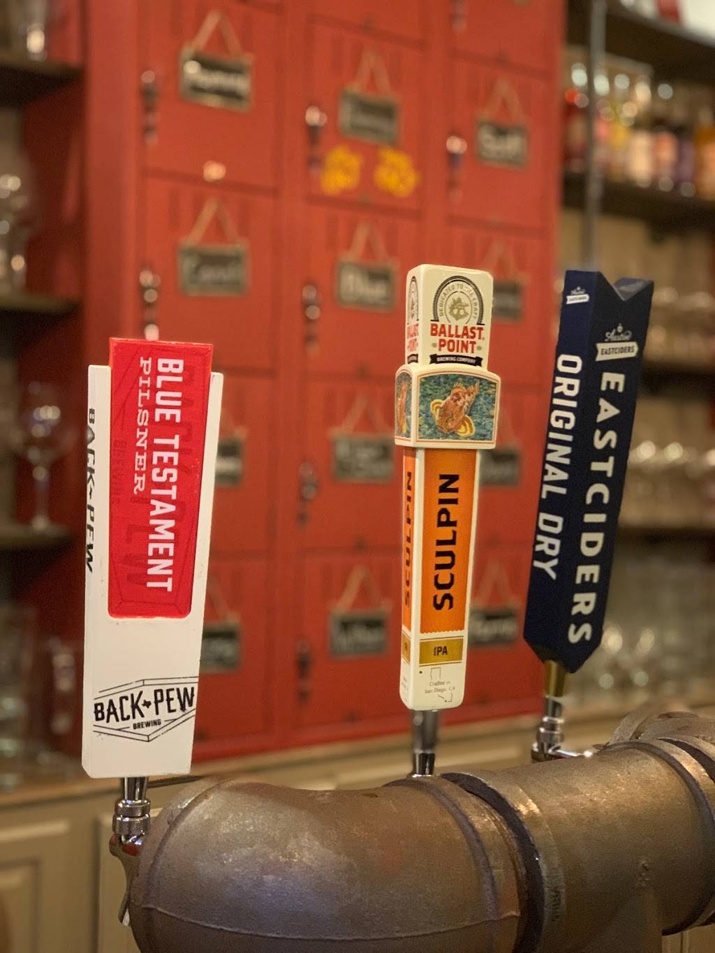 Brick & Brews | restaurant | 32907 Tamina Rd suite e, Magnolia, TX 77354, USA | 2817897910 OR +1 281-789-7910