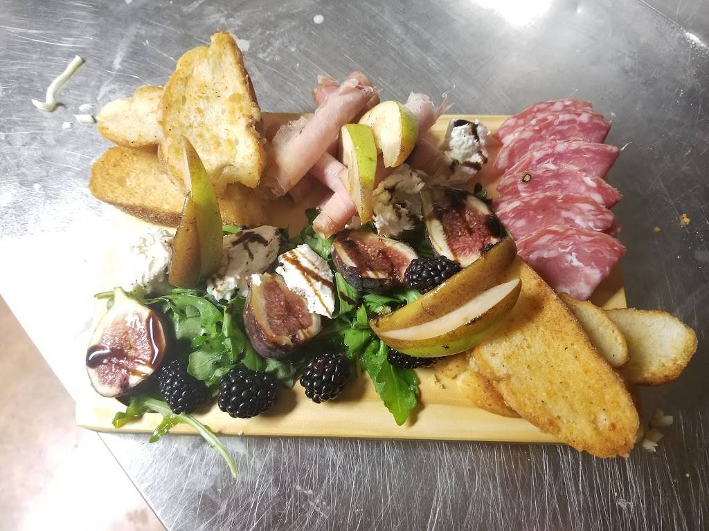 Tony Joes House of Great Eats | restaurant | 8703, 1161 Ridge Rd, Pottstown, PA 19465, USA | 6104696419 OR +1 610-469-6419