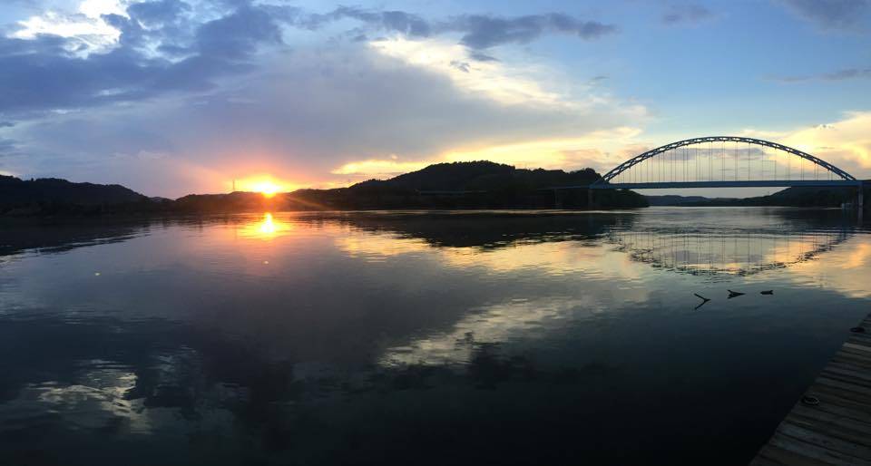 Prima Marina Incorporated | restaurant | 1501 Water St, Moundsville, WV 26041, USA | 3048457806 OR +1 304-845-7806