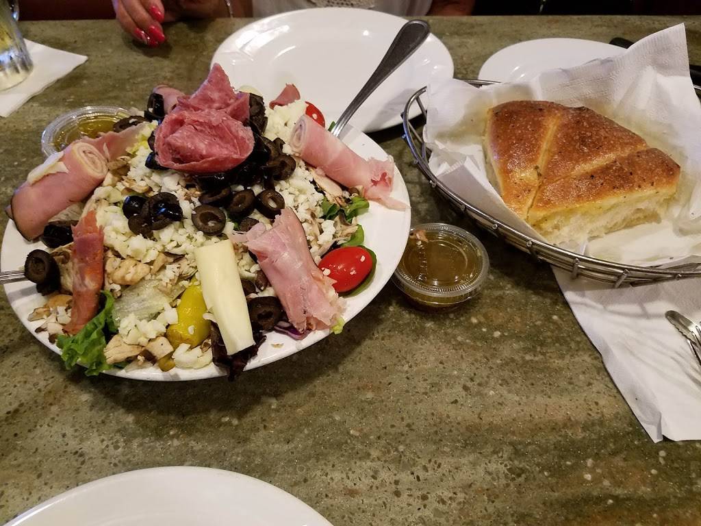 Luigis Pizzeria & Family restaurant | restaurant | 3883 Tamiami Trail, Port Charlotte, FL 33952, USA | 9416243535 OR +1 941-624-3535