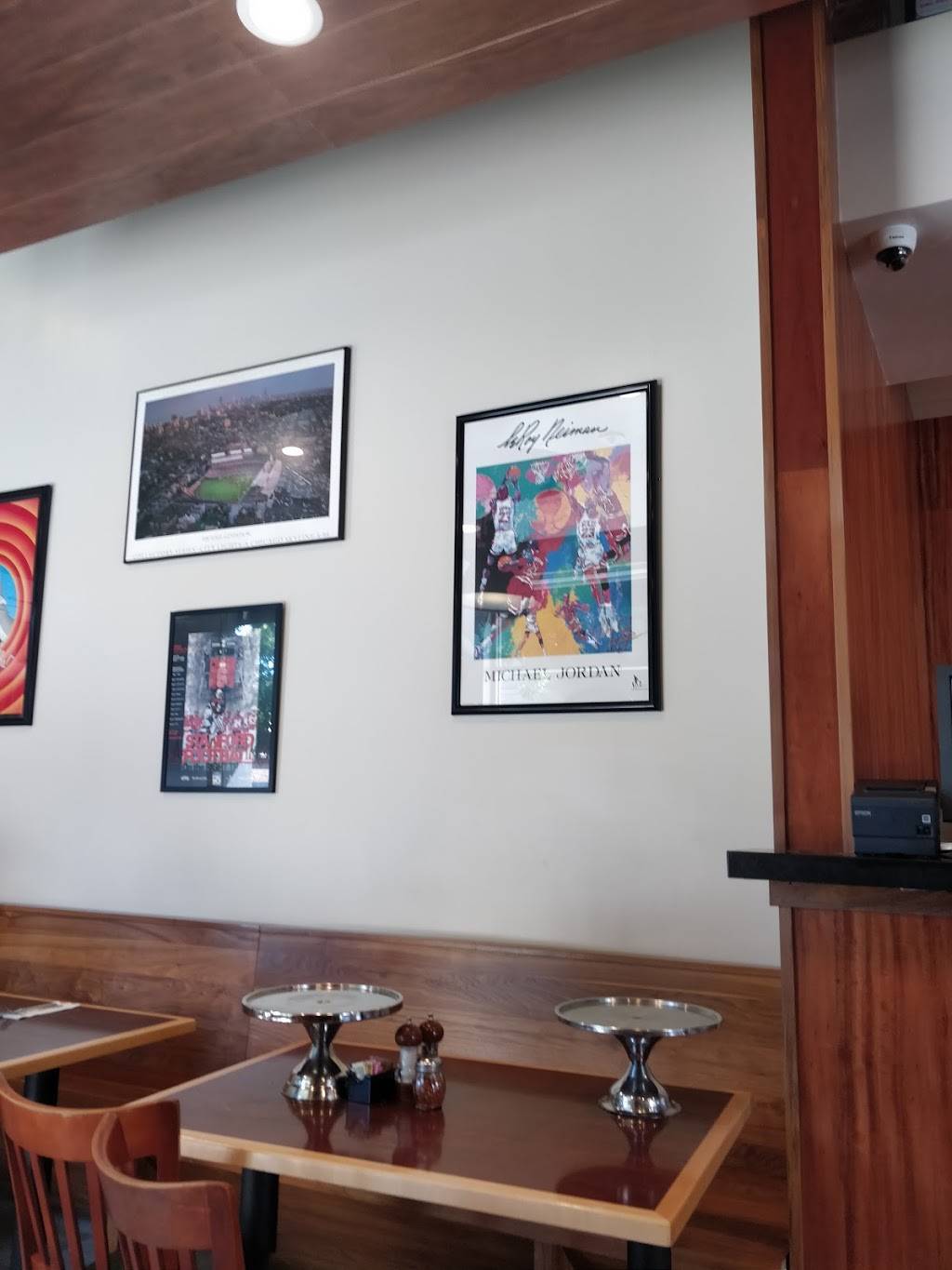 Pizza Chicago | restaurant | 2305 El Camino Real, Palo Alto, CA 94306, USA | 6504249400 OR +1 650-424-9400