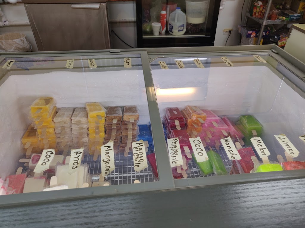 Neveria la Poblanita inc | restaurant | 2749 W 71st St, Chicago, IL 60629, USA | 7737890427 OR +1 773-789-0427