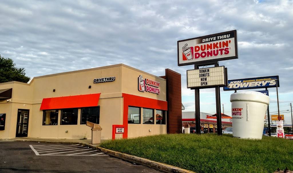 Dunkin | bakery | 316 E New Circle Rd, Lexington, KY 40505, USA | 8593680076 OR +1 859-368-0076
