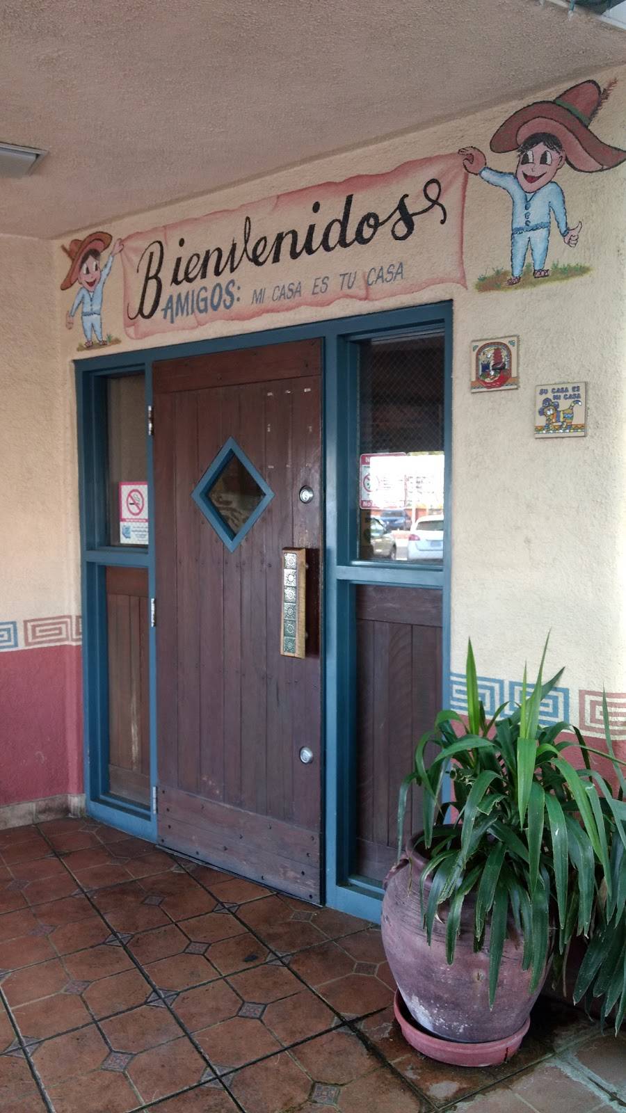 Guillermos Double L | restaurant | 1830 S 4th Ave, Tucson, AZ 85713, USA | 5207921585 OR +1 520-792-1585