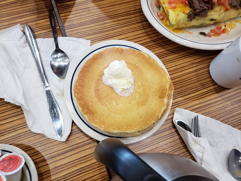 IHOP | restaurant | 200 Town Centre Dr Suite 21, Glen Mills, PA 19342, USA | 4848408430 OR +1 484-840-8430