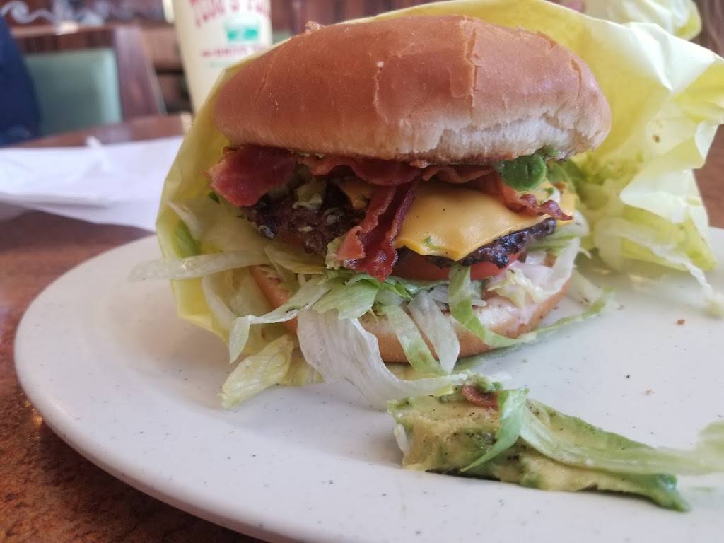 Toms Place | restaurant | 4477 La Palma Ave, Anaheim, CA 92807, USA | 7147791677 OR +1 714-779-1677