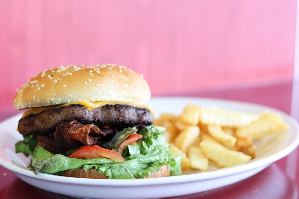 Jake Brake Deli | restaurant | 10210 N Vancouver Way, Portland, OR 97217, USA | 5032831111 OR +1 503-283-1111