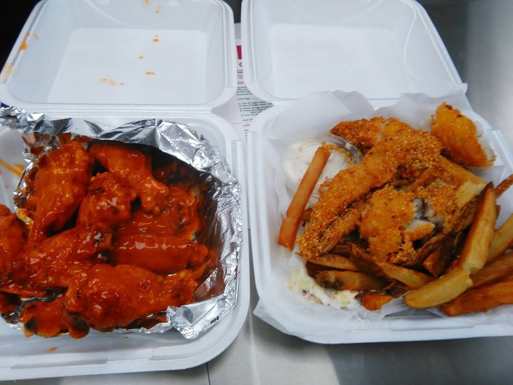 Holiday Grill & Catering | restaurant | 13408 Enterprise Ave, Cleveland, OH 44135, USA | 2164331187 OR +1 216-433-1187