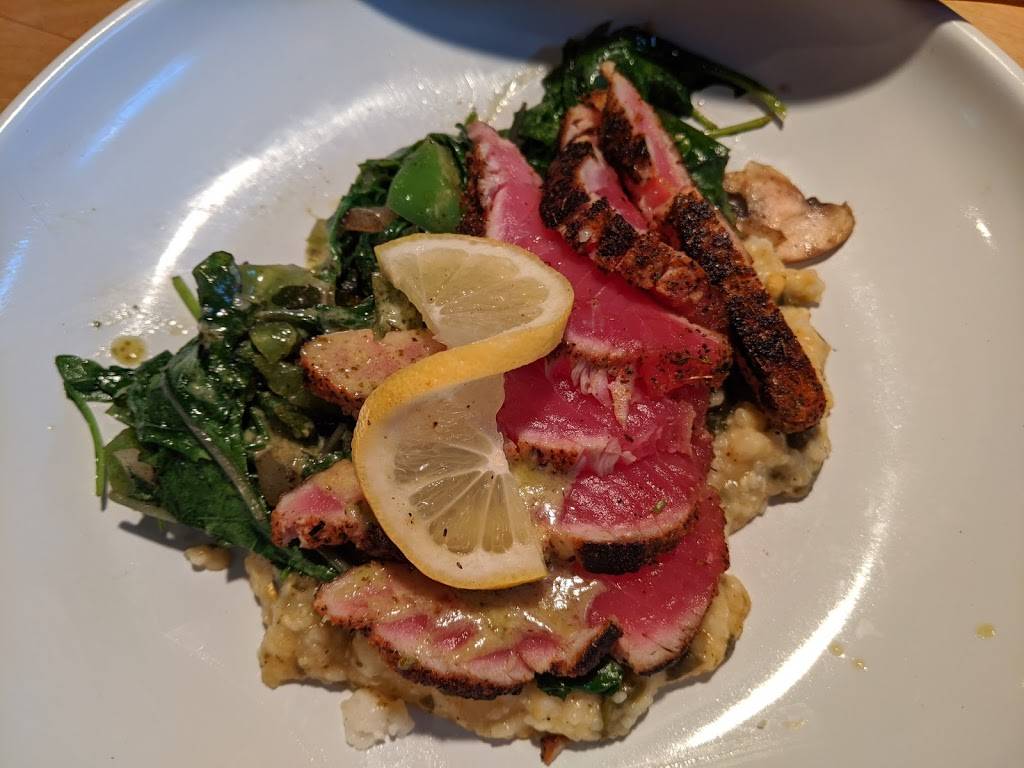 Localz Bistro | restaurant | 1850 E 9400 S, Sandy, UT 84093, USA | 8014327604 OR +1 801-432-7604