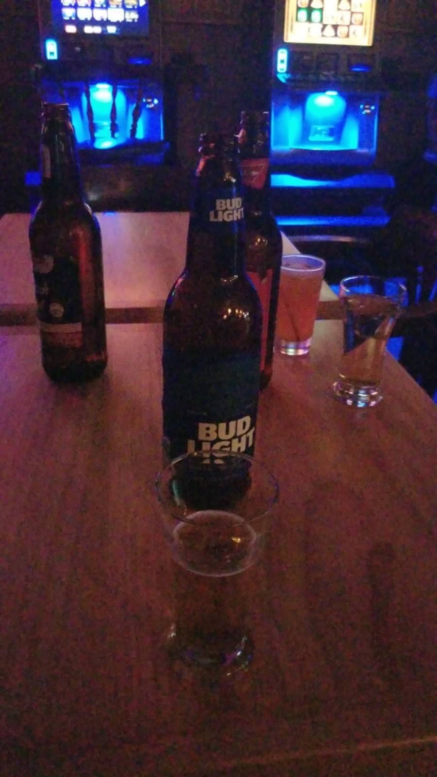 Brasserie Laval | night club | 4661 Rue Laval, Lac-Mégantic, QC G6B 1C4, Canada | 8195832524 OR +1 819-583-2524