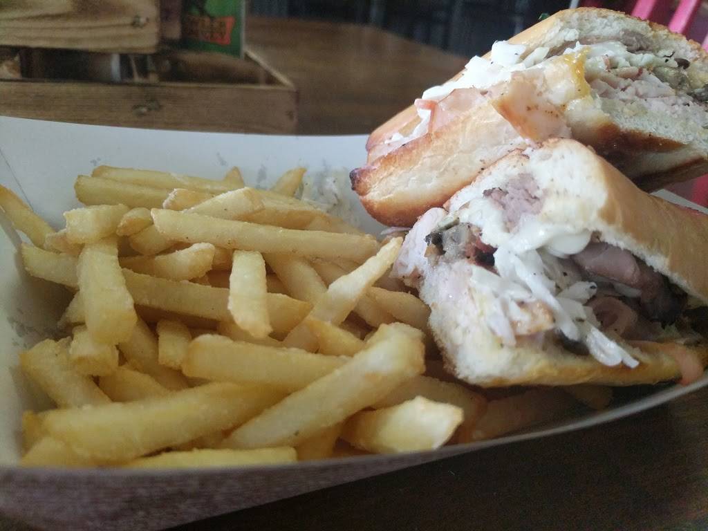 Angies Grom | restaurant | 204 3rd Ave S, Jacksonville Beach, FL 32250, USA | 9042413663 OR +1 904-241-3663