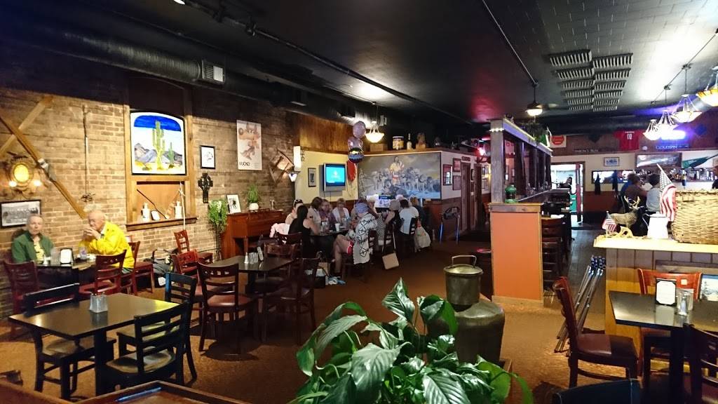 Downhill Grill | restaurant | 74 Main St, Saranac Lake, NY 12983, USA | 5188913663 OR +1 518-891-3663