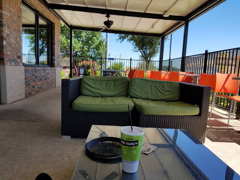Schlotzskys | bakery | 2002 US, U.S. 287 Frontage Rd, Mansfield, TX 76063, USA | 8174533809 OR +1 817-453-3809