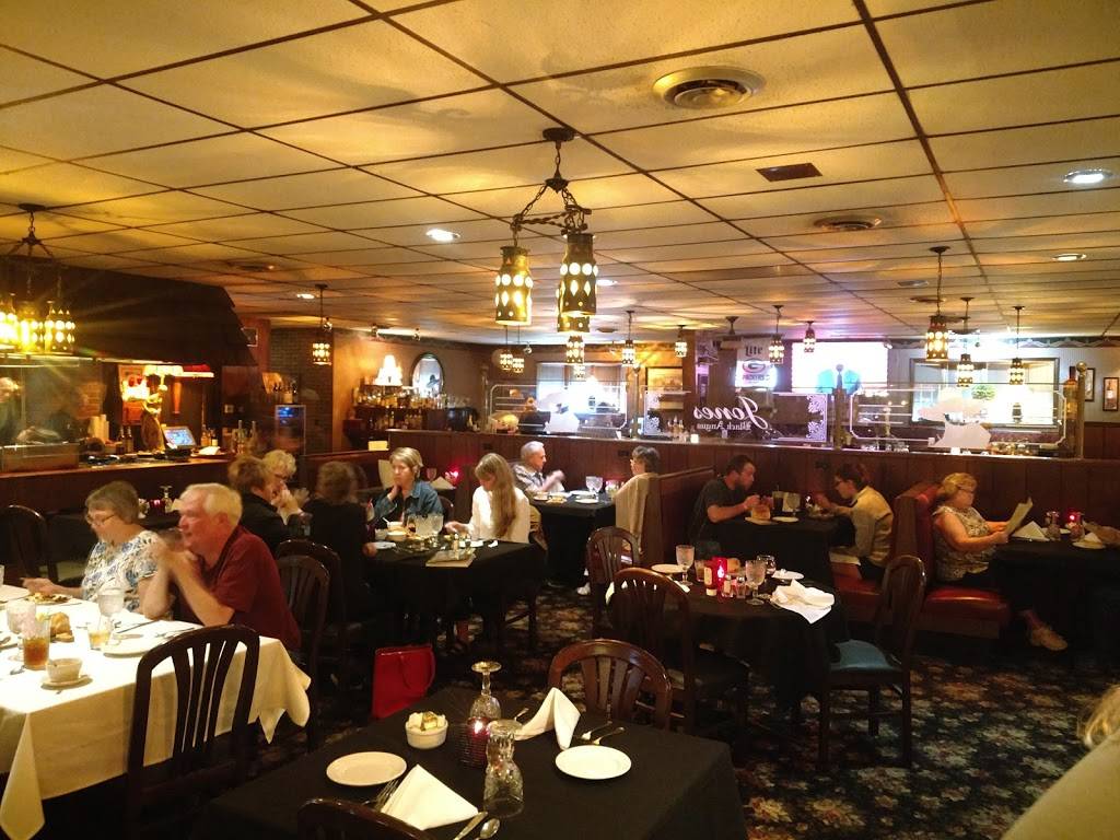 Jones Black Angus LLC | restaurant | 37640 US-18, Prairie du Chien, WI 53821, USA | 6083262222 OR +1 608-326-2222