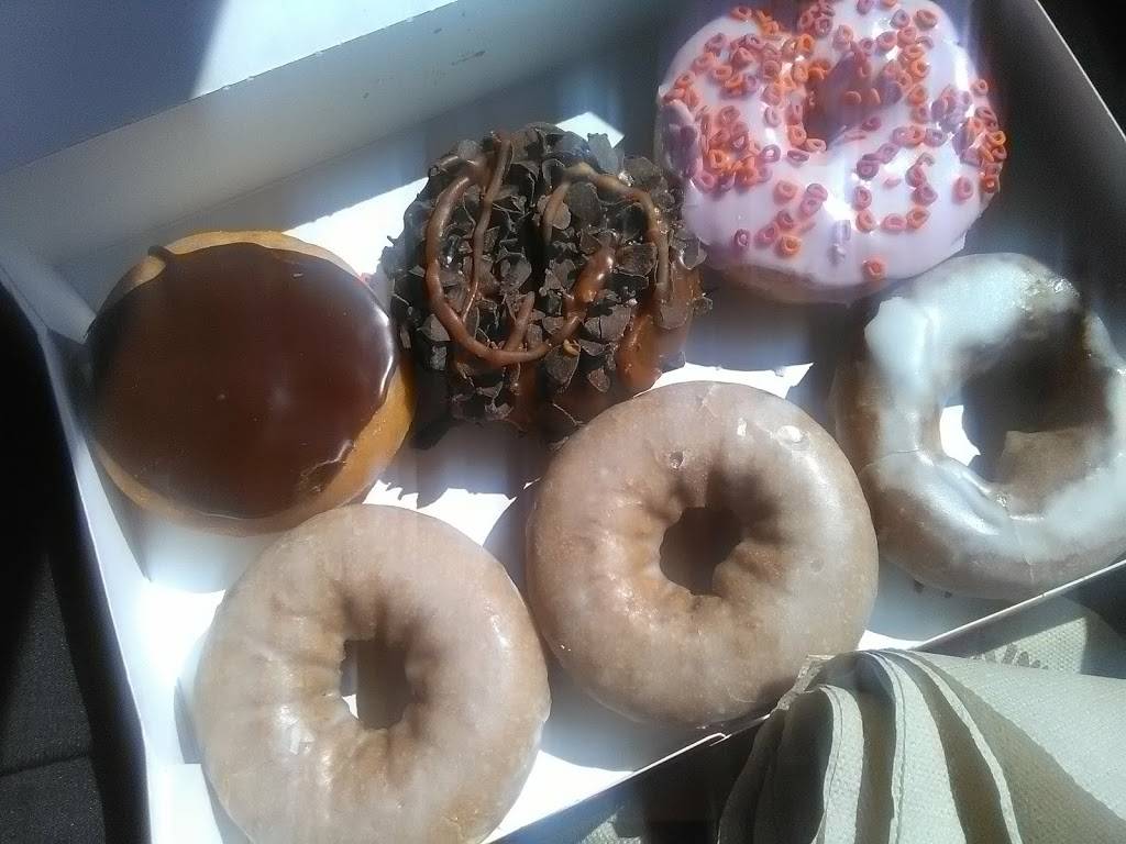 Dunkin | bakery | 1300 Scottsville Rd, Rochester, NY 14624, USA | 5852355660 OR +1 585-235-5660