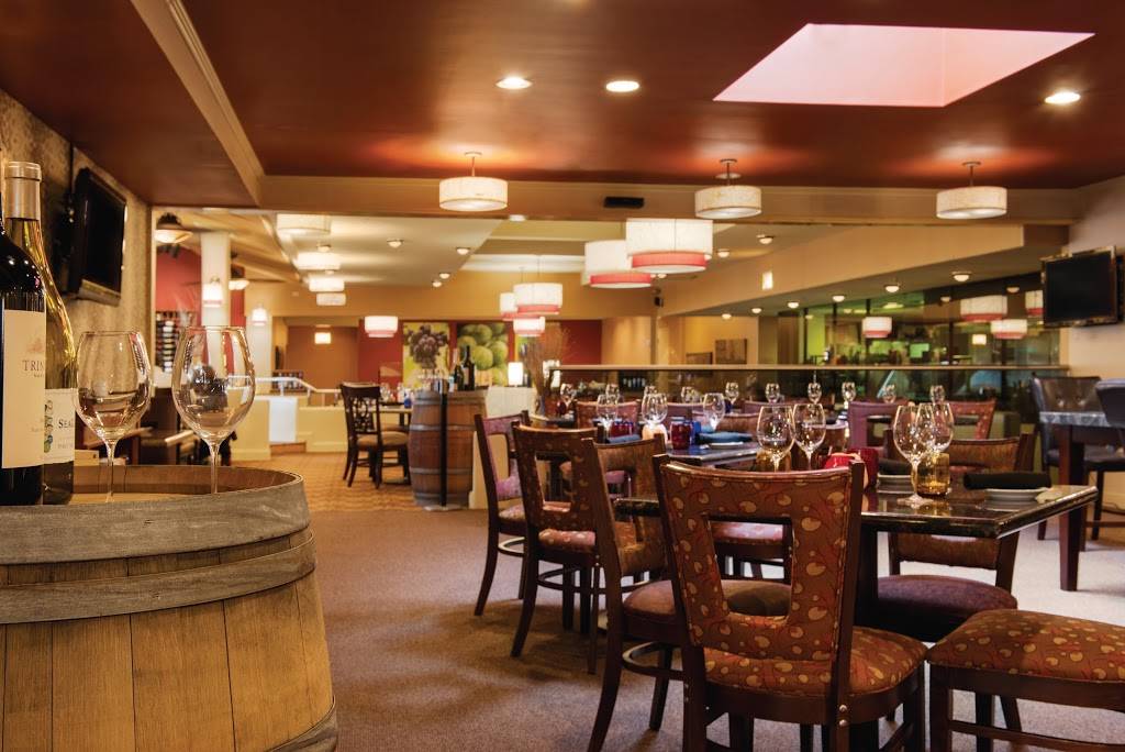 Whitneys | restaurant | 9333 S Cicero Ave, Oak Lawn, IL 60453, USA | 7082298888 OR +1 708-229-8888