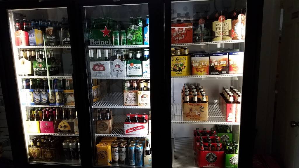 Allegheny 6 Pack & Doghouse | meal takeaway | 1301 Pittsburgh St, Cheswick, PA 15024, USA | 7242757520 OR +1 724-275-7520