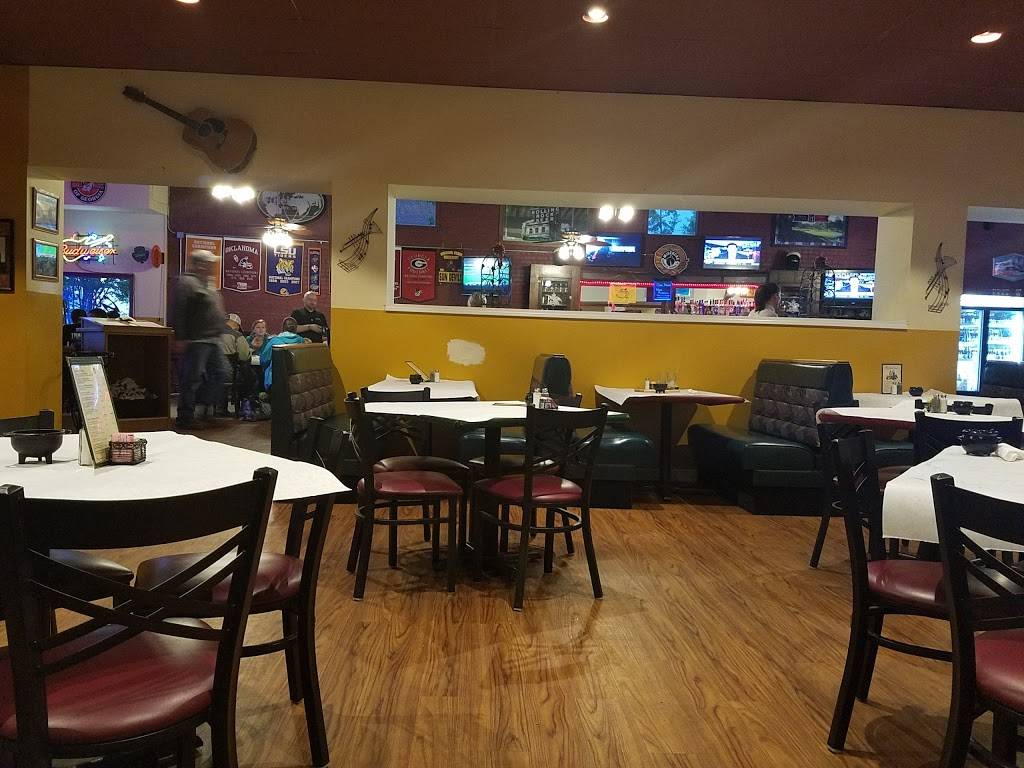 Stevarinos Italian Eatery | restaurant | 238 S Cedar Ave, South Pittsburg, TN 37380, USA | 4238375420 OR +1 423-837-5420