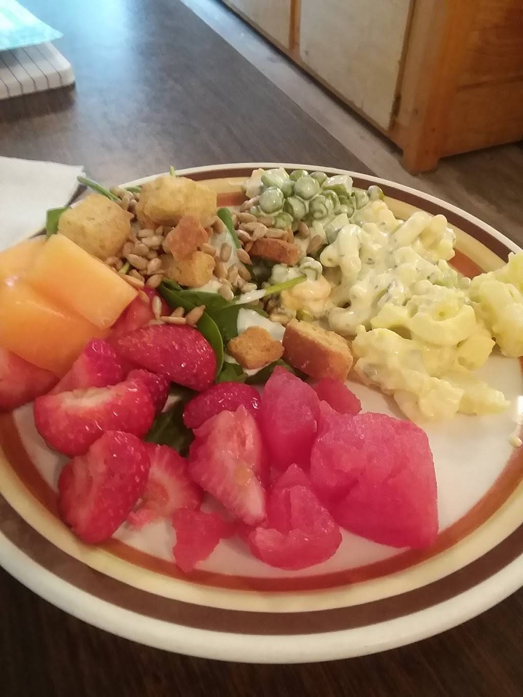 Blondies Restaurant | restaurant | 214 Main, Woden, IA 50484, USA | 6419265657 OR +1 641-926-5657