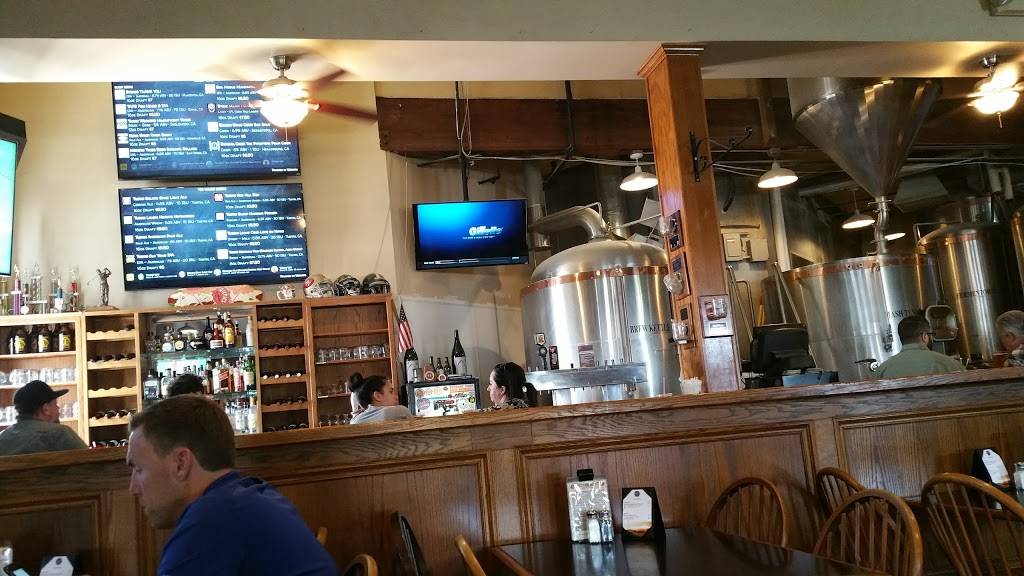 Tustin Brewing Co | restaurant | 13011 Newport Ave #100, Tustin, CA 92780, USA | 7146652337 OR +1 714-665-2337