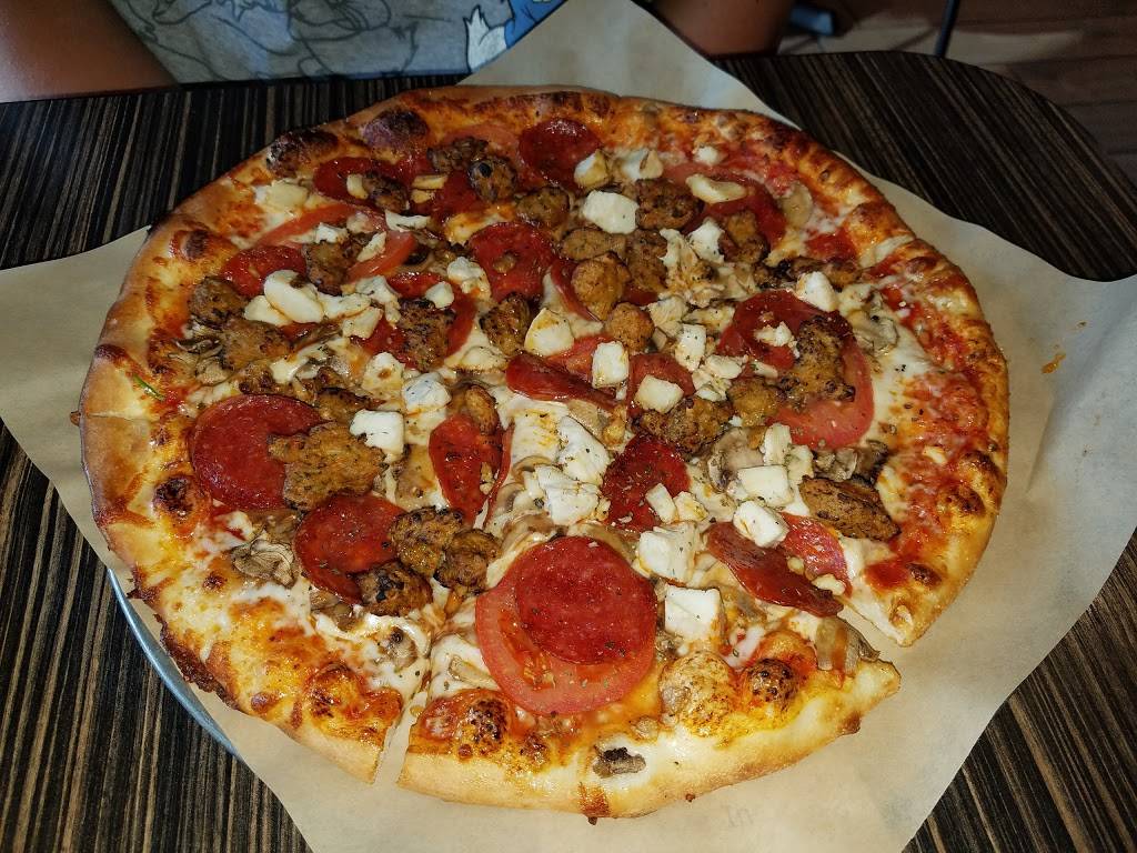 Pizza Studio | meal takeaway | 1759 Alameda St E, Compton, CA 90220, USA | 3106350593 OR +1 310-635-0593